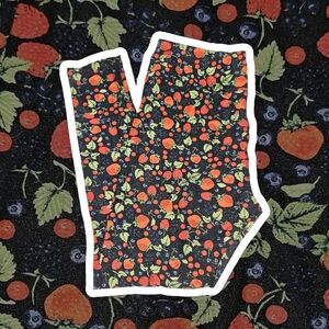 NWT Lularoe Strawberry Blackberry Raspberry Blueberry Leggings Size TC